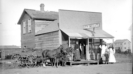 Prairie Settlement: Nebraska Photographs and Family Letters