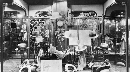 Prosperity and Thrift: Coolidge Era and the Consumer Economy