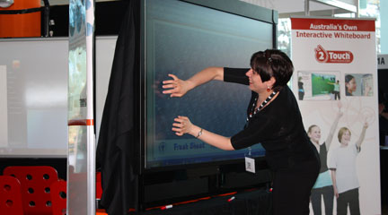 Introducing Students to Interactive Whiteboards