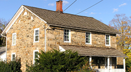 Students Working in Local Historic Preservation