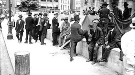 Homicide in Chicago 1870-1930
