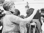 Photo, Woman with camera, White House, Washington, D.C., Apr. 8, 1922, Library of Congress Photo, Woman with camera, White House, Washington, D.C., Apr. 8, 1922, LoC
